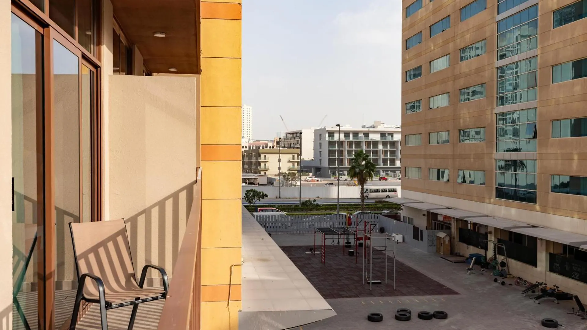 White Sage New Large 1Br At Jvc Apartment Dubai