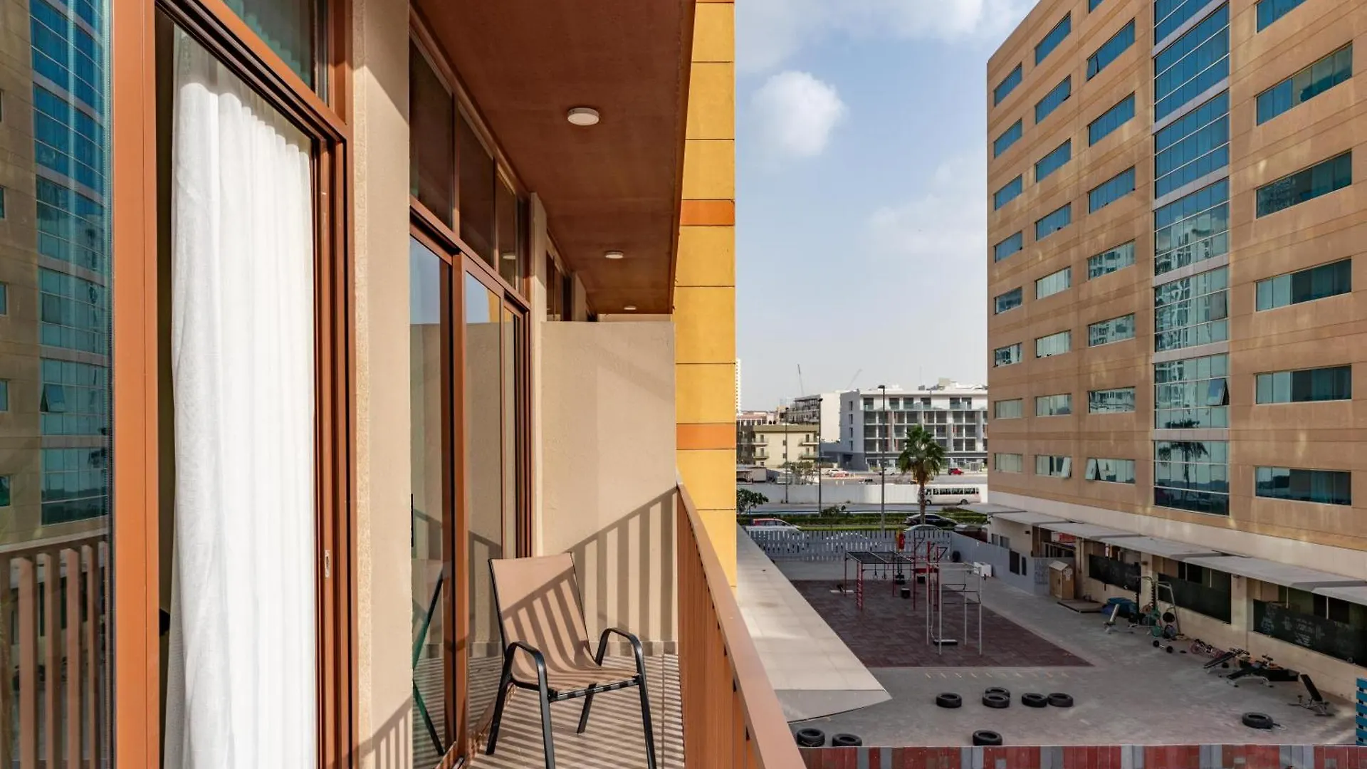 White Sage New Large 1Br At Jvc Apartment Dubai