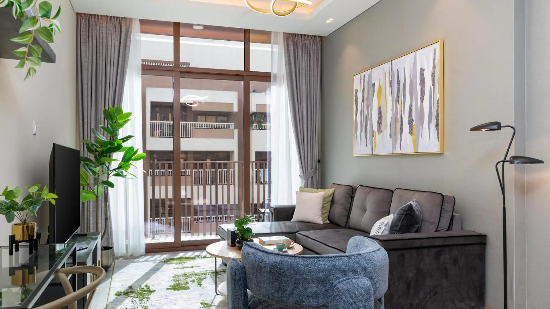 White Sage New Large 1Br At Jvc Apartment Dubai