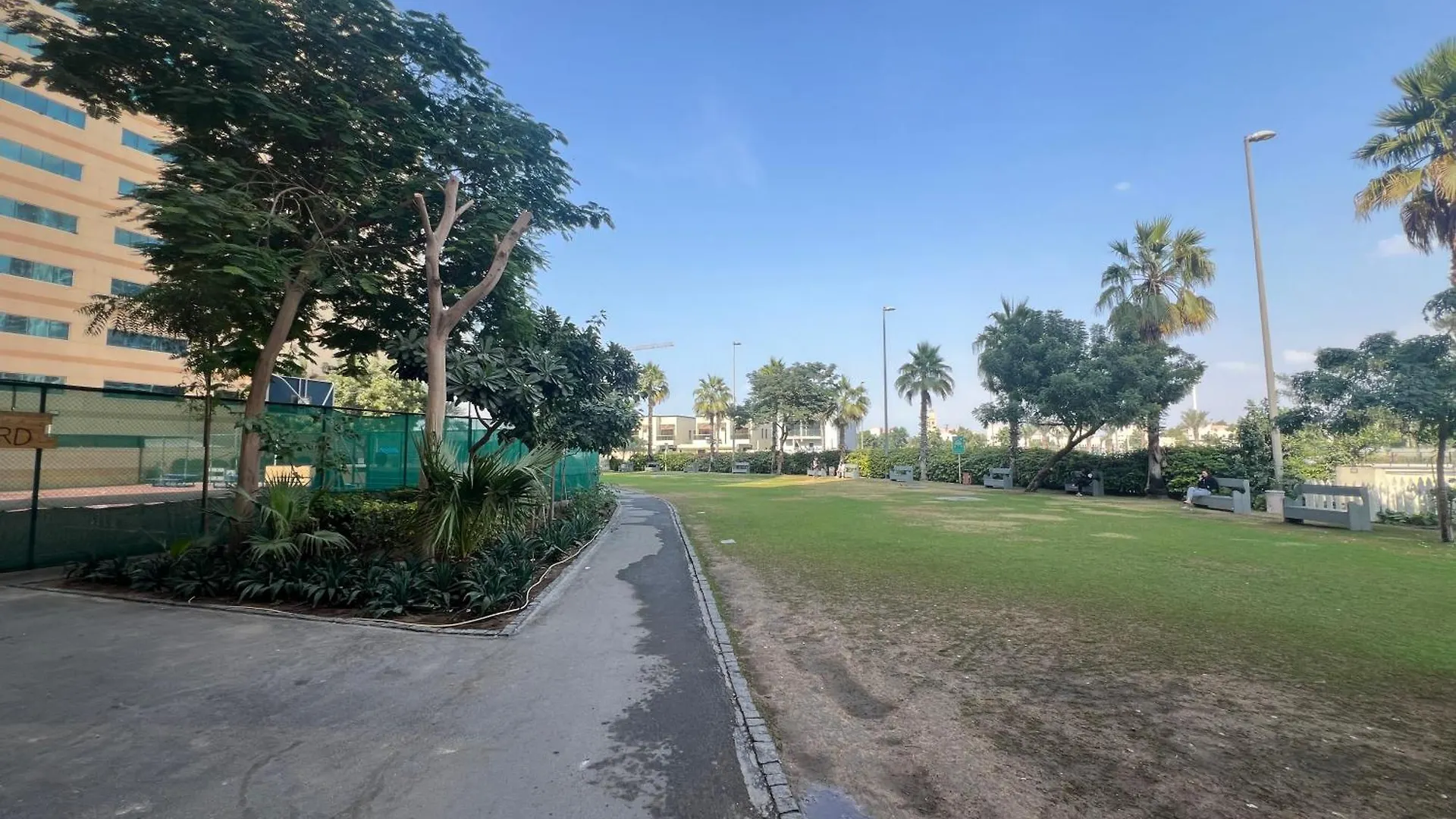 White Sage New Large 1Br At Jvc Apartment Dubai